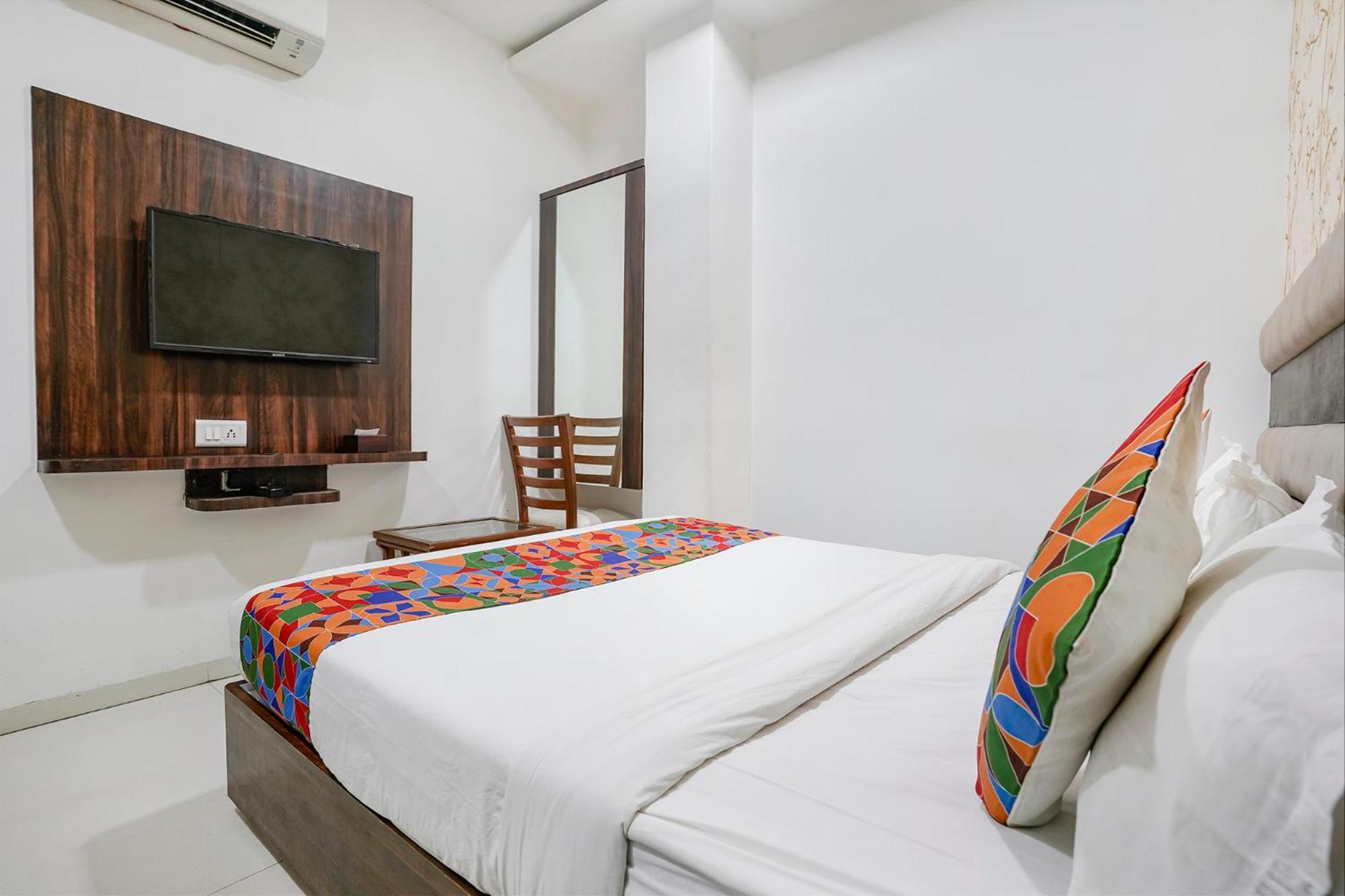 Fabhotel Elvis Inn - Nr Mumbai International Airport Exterior photo